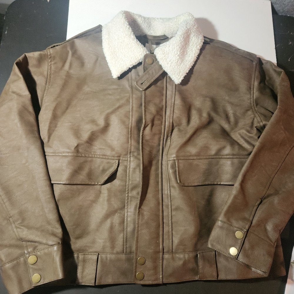 Universal Thread Tan Bomber Jacket with Shearling Collar